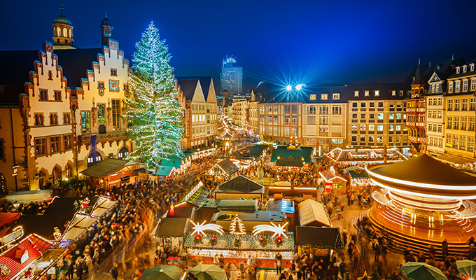 フランクフルトのクリスマスマーケットは、最も美しくて最も大規模なものに数えられており、毎年世界中から数百万もの人々が訪れます。