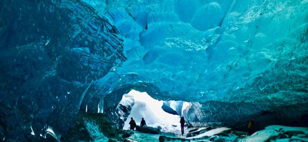 ヴァトナヨークトル氷河旅行 ツアー アイスランド 海外旅行のstw