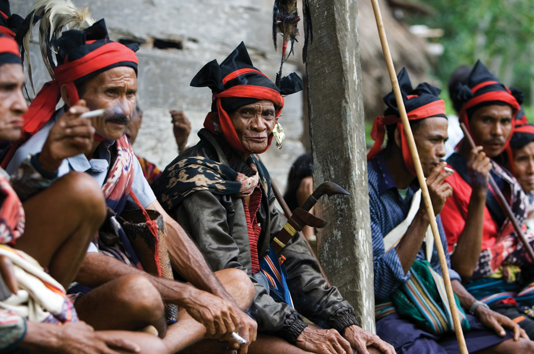 独特の伝統文化が残るスンバ島の原住民