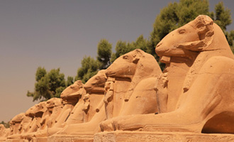 エジプト観光の写真 カルナック