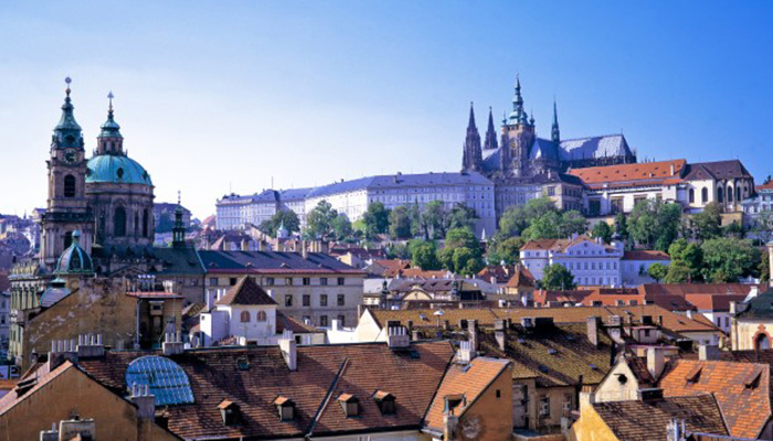 宝石のような街、チェコの首都プラハ