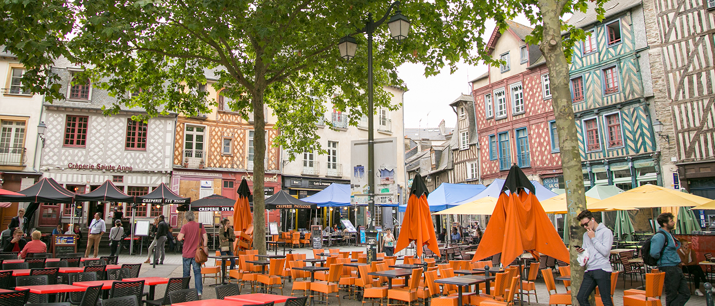 ブルターニュの中心都市レンヌの魅力 フランスの海外旅行 ツアー 海外旅行のstw