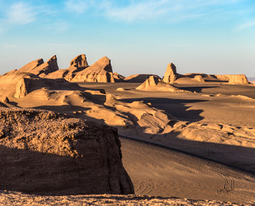イランの観光名所 ルート砂漠