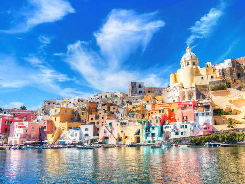 プローチダ島イメージ