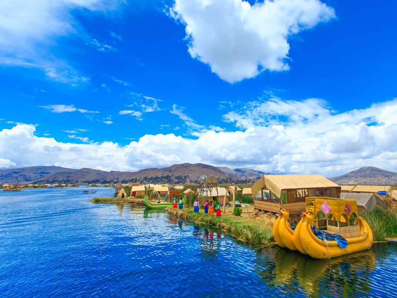 ペルーの観光名所 チチカカ湖
