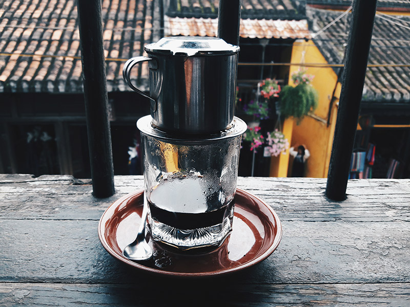 ベトナムコーヒーでひと息つきながらのんびり散策するのが楽しい！