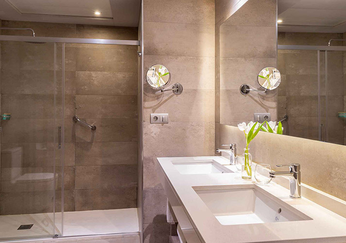 エル アベニーダ パレス ホテル