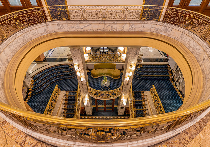 エル アベニーダ パレス ホテル