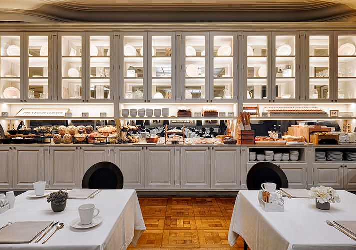 エル アベニーダ パレス ホテル