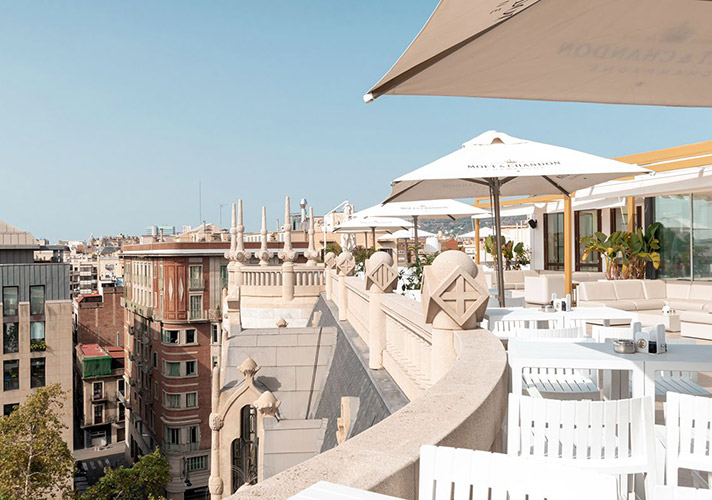 オテル カーサ フステル