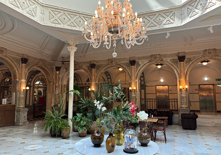 オリエンテ アティラム ホテル